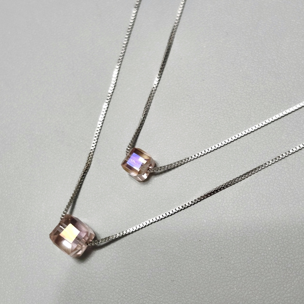 Silver Cubes pink double chain Necklace